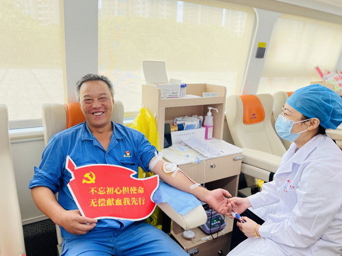 獻血車-3-壓縮.jpg
